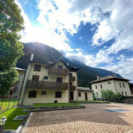 Bianchina - Bilocale Con Giardino Privato Lejlighed Valdisotto Eksteriør billede